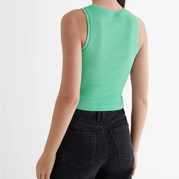 Express Body Contour Seamless Ribbed High Neck Tank in Green Size Small / Medium - Picture 5 of 17